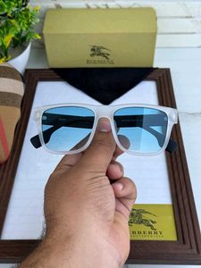 BURBERRY PREMIUM QUALITY UNISEX SUNGLASSES