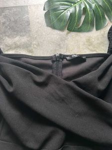 Chic Black Long Sleeve Top