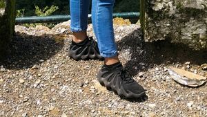 Black Shoes