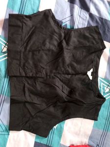 Elegant Black Blouse