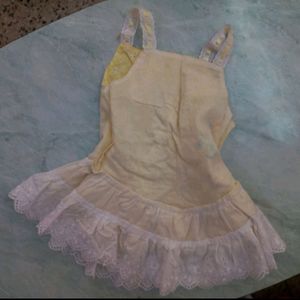 Chikon Sleeveless Frock