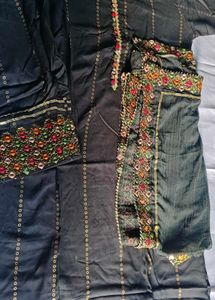 Embroidered Kurta Set