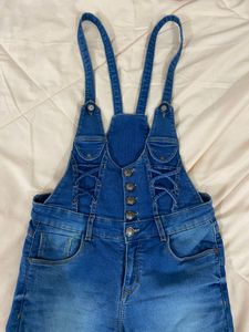 Fashionable Dungarees For Women