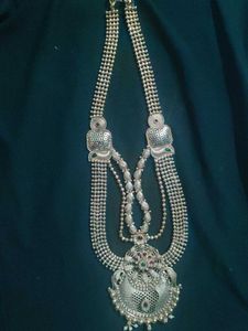 Silver Tone Necklace