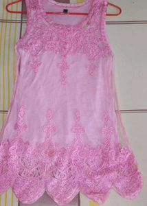 🌷 pretty Pink Lace Top🌷