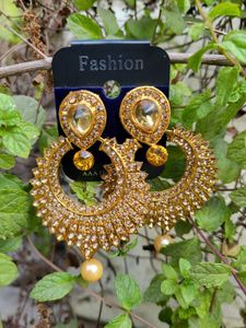 Golden Studs
