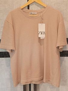 New ZARA T-shirt.. 🤍