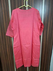 Pink neck embroidery kurta