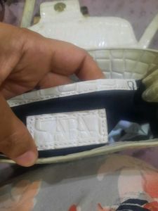 Zara Branded Beg