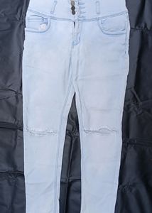 Sat Of Two Jeans 👖 For You