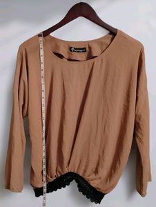 Wu Wang Wo Beige Lace Hem Top (Women)