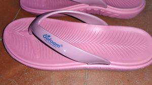 Unused New Flipflops / Sandles