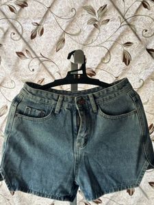 Urbanic New Shorts - Never Worn
