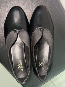Black Wedge Stylish Pumps