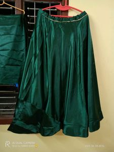 Dark Green Gaji Silk Chaniya With 1 Mtr Blouse Pie