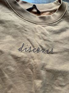 Beige &#34;Discover&#34; Sweatshirt