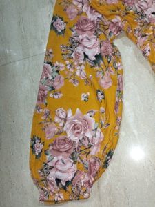 Floral Print Long Sleeve Top