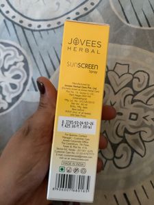 Jovees Herbal SPF 40 Sunscreen Spray