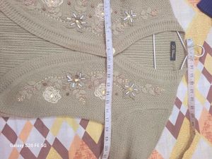 Floral Embroidered Cardigan