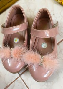 Used Footwear For Baby Girl