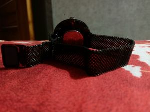 Black Wrist watch (Magnetic Wrist Bend )