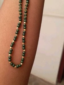 Green Beaded Neckchain