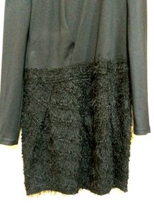 Elegant Black Dress with fur