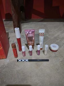 New pack of 10 just herbs make up kit