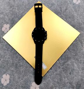 Minimalist Black Watch
