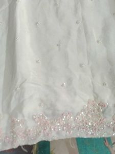 Elegant White Embroidered Kurta Set Xl