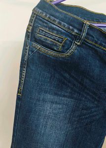 Dark Blue 3/4th Jean