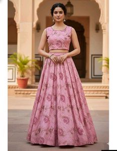 Elegant Pink Floral Saree