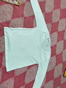 A Casul White Top