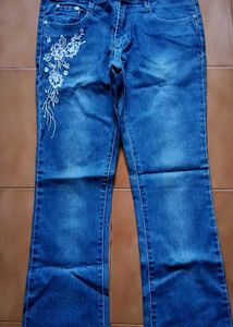 Floral Embroidered Jeans