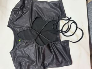 Backless Black Top