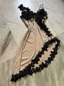 Lace Trim Bodycon Dress