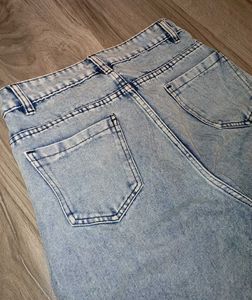 Light Blue Faded High Waisted Jeans