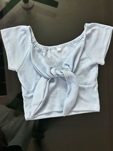 Cute Blue Tie-Front Crop Top