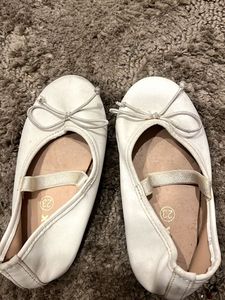 combo Branded  of 4 Baby shoes