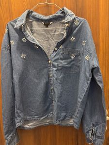 Cotton Top With Flower Sequin