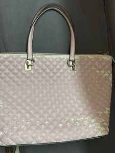 Guess Hand Purse Without Charm