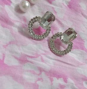 attractive earring