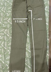 Sap Green Levis Pant(w-28 L-32)