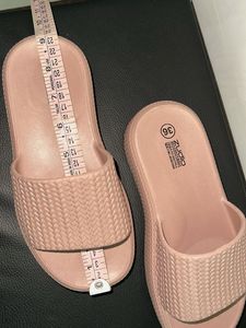 New Zudio Classic ultra soft Slides