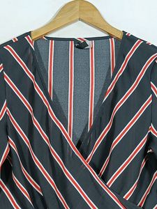 H&amp;M Black,Red and White Stripes Top (Women)