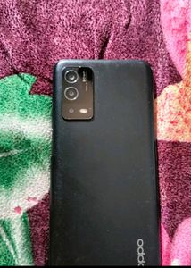 It&#39;s Totally New Phone 1 Year Used Only