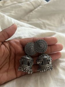 Silver Jhumka Earrings