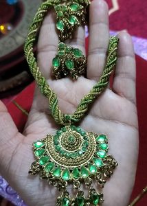 Necklace 💚