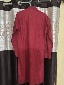 Red Kurta