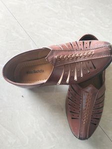 Mojari Style Shoes
